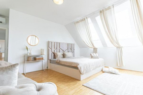 Super Luxury Apt, Only 12Min to Ferris Wheel